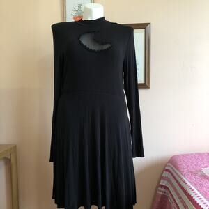 Hot Topic Long Sleeve Midi Dress Moon Cut Out 1X Black Stretch Mock Neck Pockets